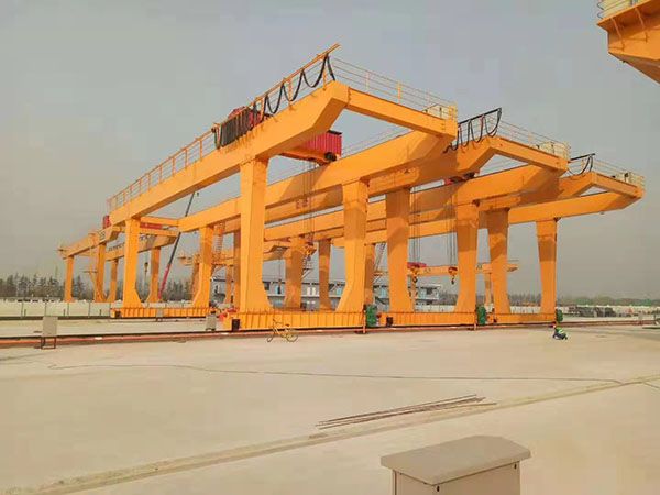 Rail mounted container crane project