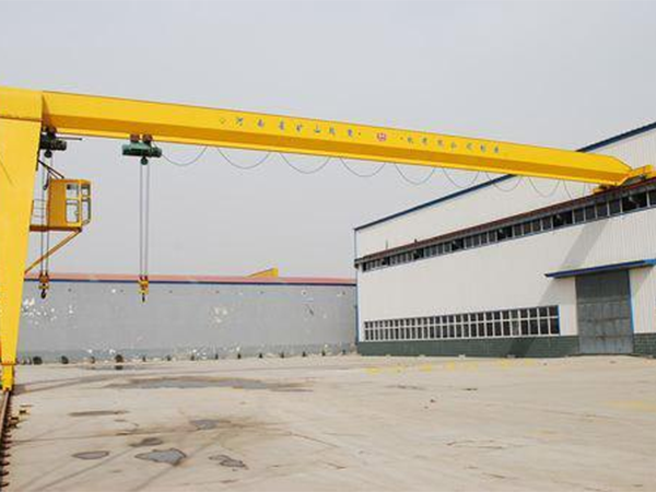 Semi gantry crane