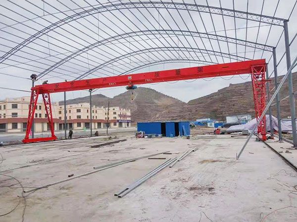 電動葫蘆門式起重機